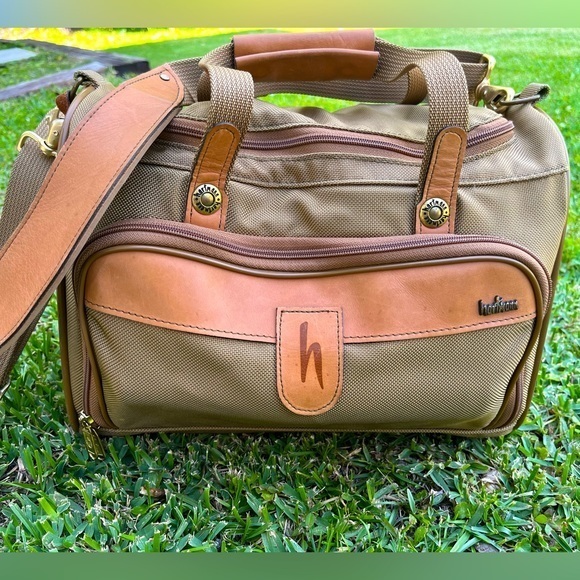 Hartmann Bags Hartmann Vintage Ballistic Nylon Leather 4 Carry On